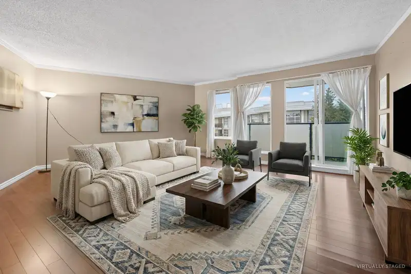 314 1850 E SOUTHMERE CRESCENT - photo 1 of 24