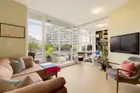 510 298 E 11TH AVENUE - thumbnail 2