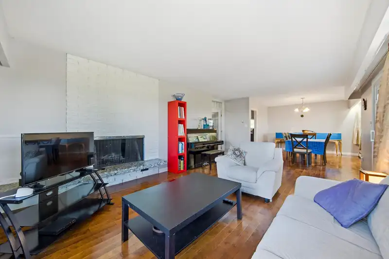 2270 DAWES HILL ROAD - photo 4 of 39