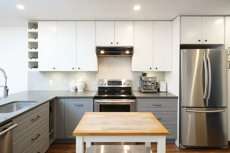 201 1615 FRANCES STREET - photo 3 of 32