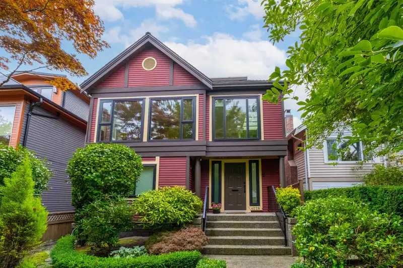 4228 W 11TH AVENUE - photo 1 of 39
