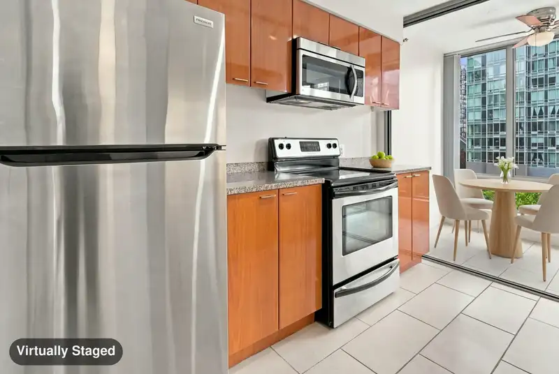 606 1288 W GEORGIA STREET - photo 4 of 40