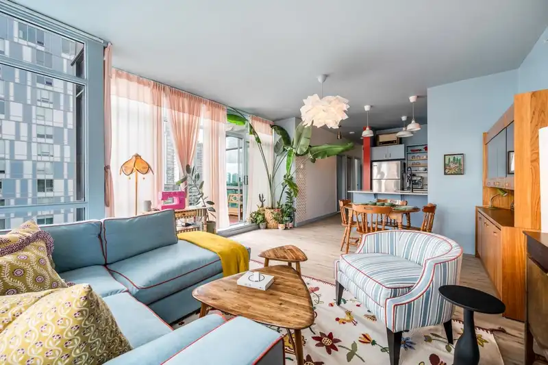 2204 13399 104 AVENUE - photo 1 of 29