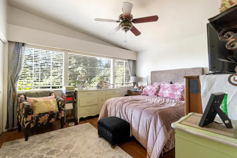 321 CUTLER STREET - photo 2 of 26