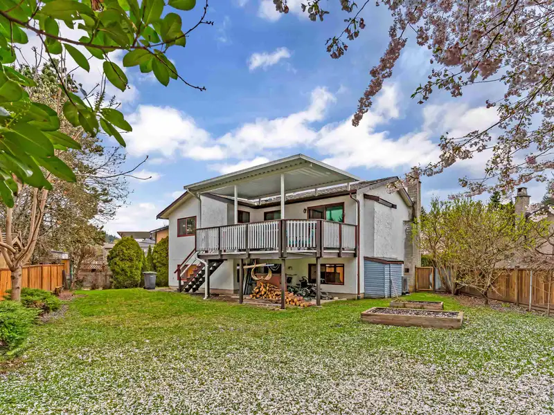 3218 BALLENAS COURT - photo 3 of 33