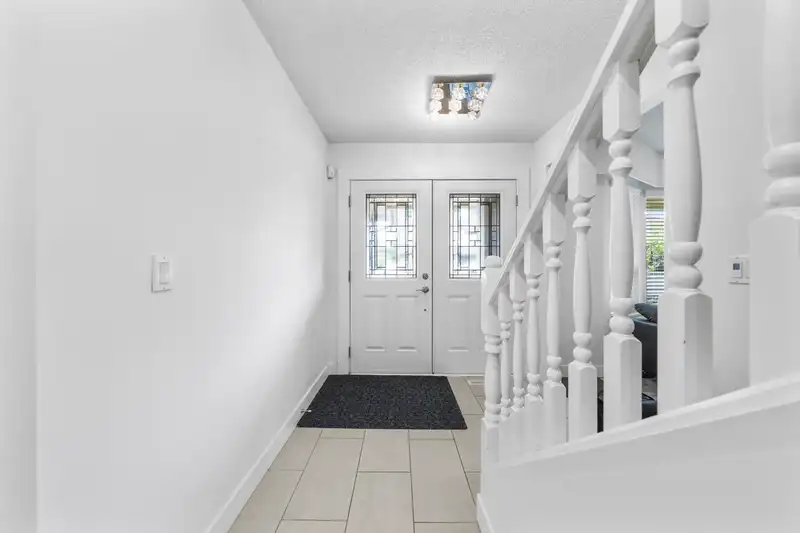 8191 MIRABEL COURT - photo 4 of 31