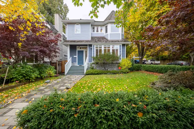 4203 W 14TH AVENUE - photo 1 of 38