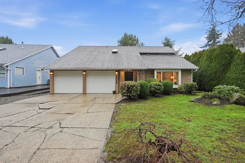 6498 131A STREET - photo 1 of 25