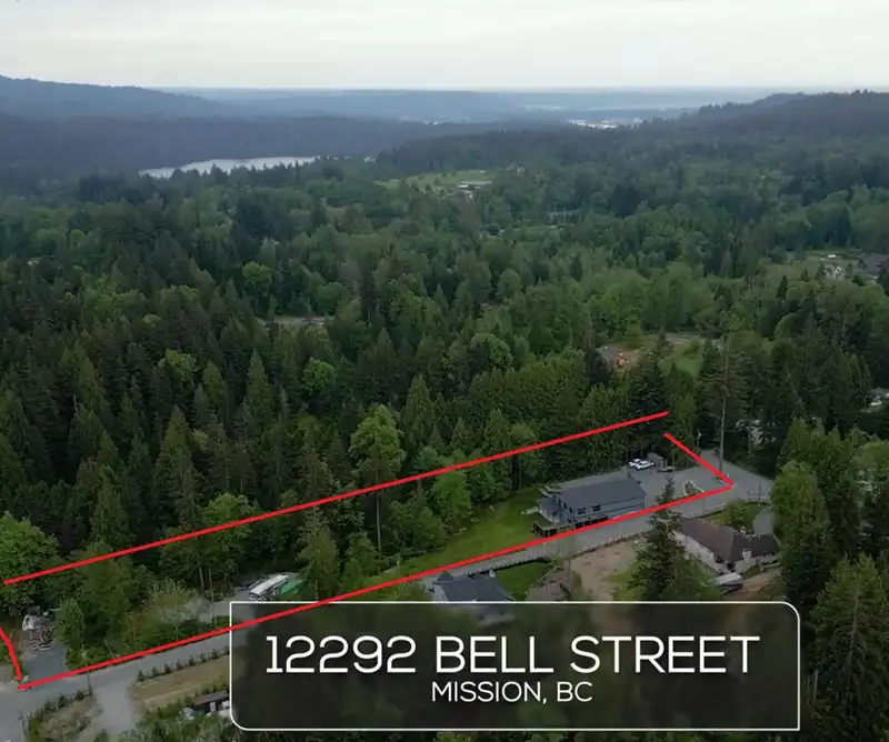 12292 BELL STREET - photo 1 of 40