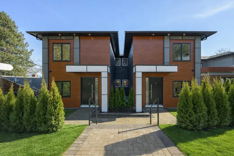 2 6176 ELGIN AVENUE - photo 1 of 25