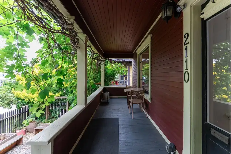 2110 ALBERTA STREET - photo 4 of 40