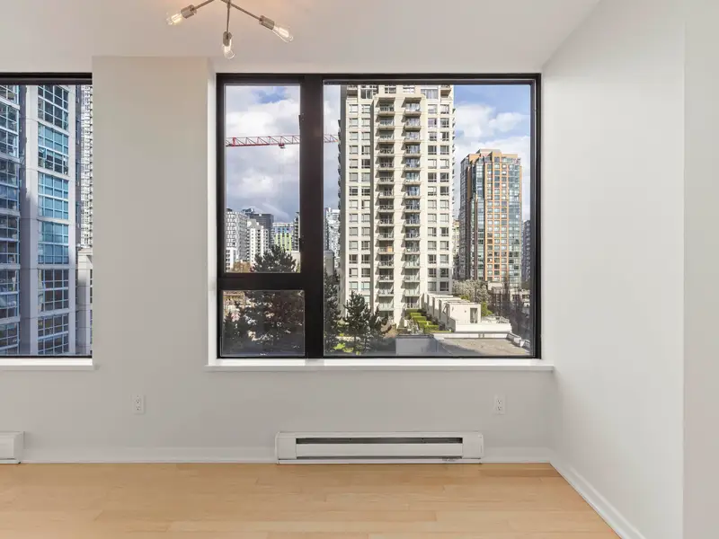 701 1295 RICHARDS STREET - photo 4 of 25