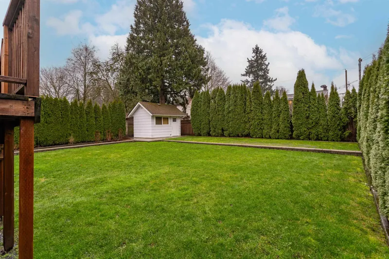 10975 PARTRIDGE CRESCENT - photo 3 of 25