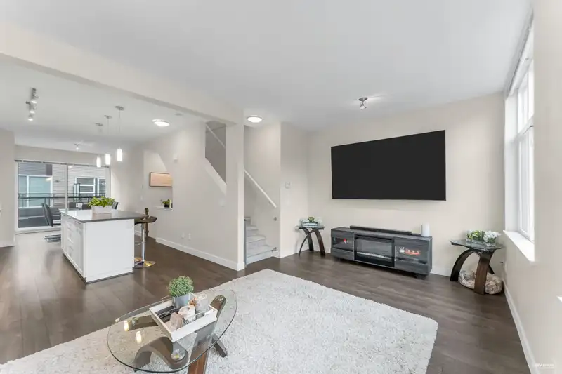 215 2228 162 STREET - photo 2 of 40