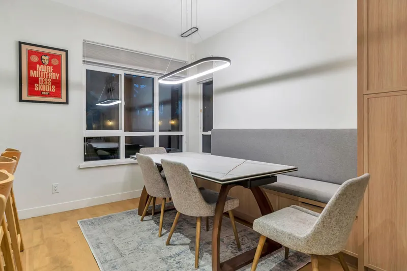 24 15 FOREST PARK WAY - photo 3 of 25