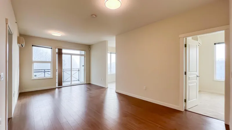 406 9399 ODLIN ROAD - photo 3 of 23