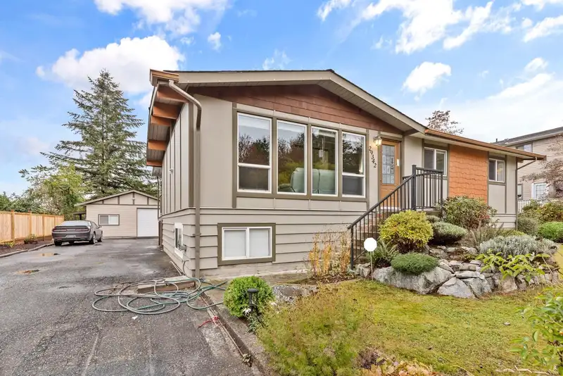 29342 DUNCAN AVENUE - photo 4 of 40