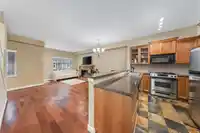36 7388 MACPHERSON AVENUE - thumbnail 11
