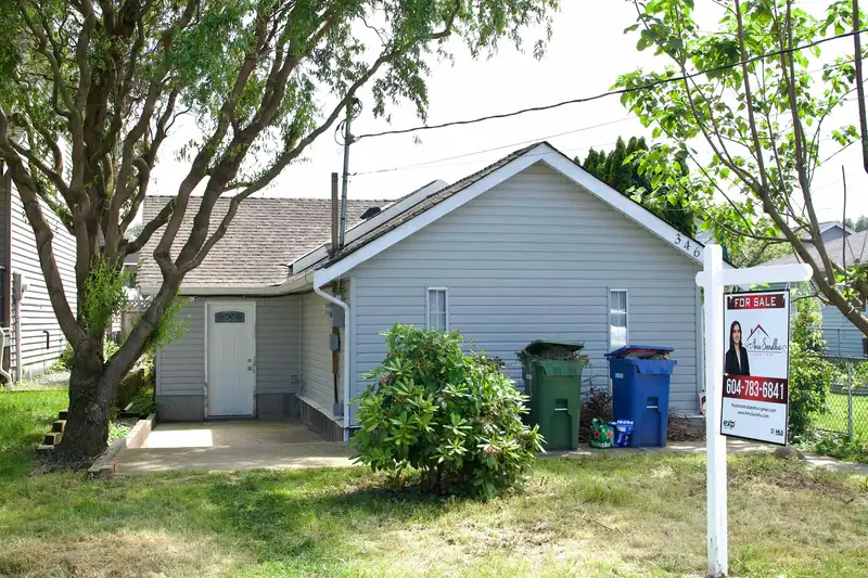 34654 4TH AVENUE - photo 1 of 20