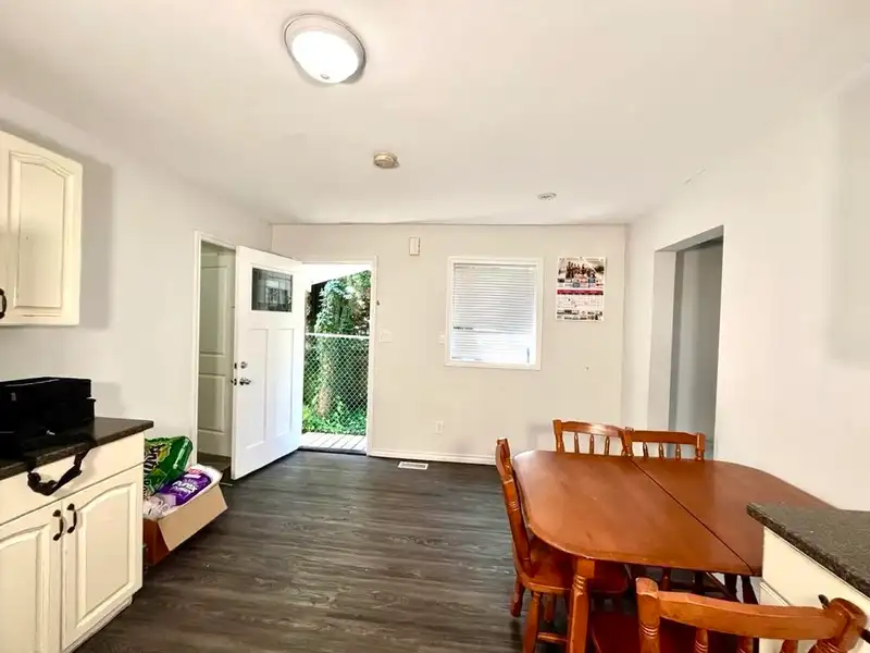 34654 4TH AVENUE - photo 3 of 20
