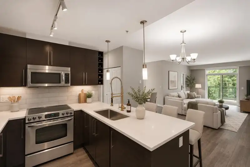 411 14358 60 AVENUE - photo 3 of 27