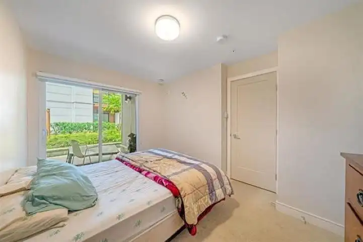 2 8447 115 STREET - photo 4 of 11