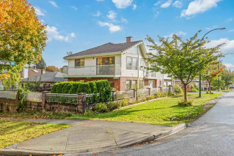 5820 EARLES STREET - photo 3 of 22