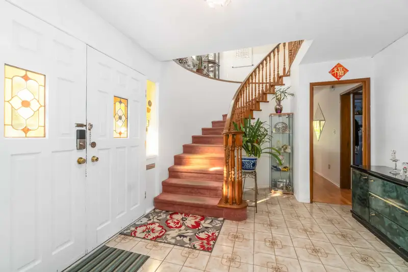 5820 EARLES STREET - photo 4 of 22