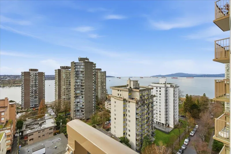 1608 1251 CARDERO STREET - photo 2 of 25