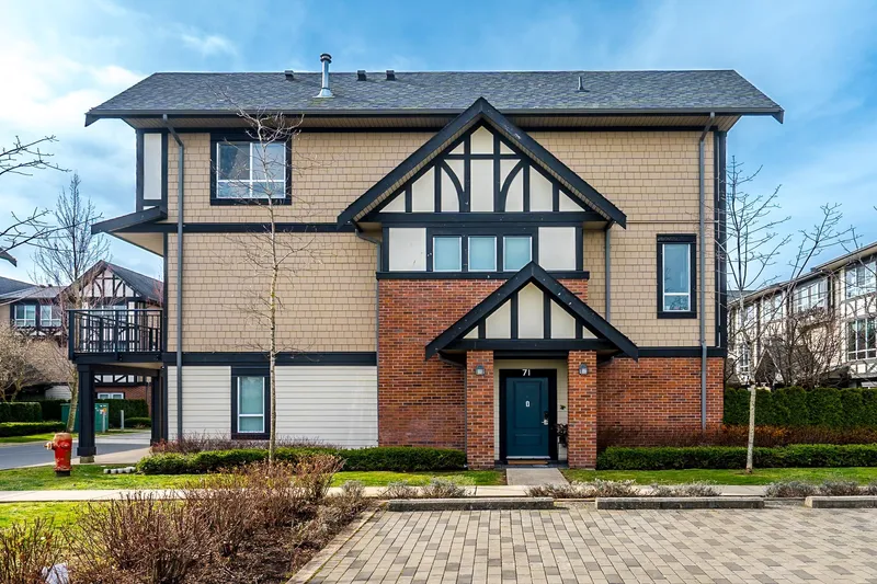 71 10388 NO. 2 ROAD - photo 3 of 25