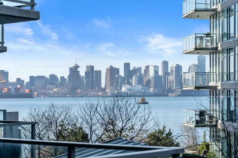 208 199 VICTORY SHIP WAY - photo 3 of 25