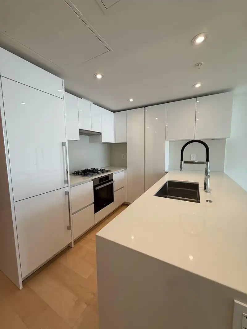 907 135 13TH STREET E - photo 2 of 33