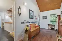 20017 FERNRIDGE CRESCENT - thumbnail 13