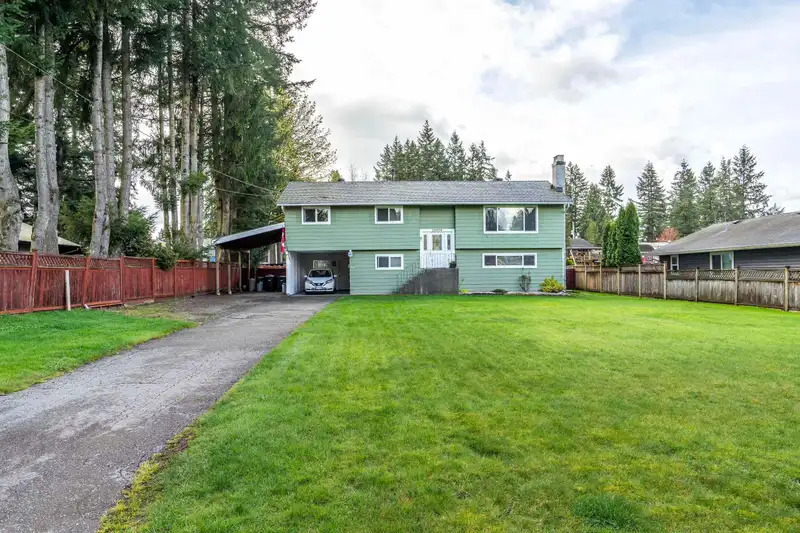 20376 37A AVENUE - photo 2 of 40