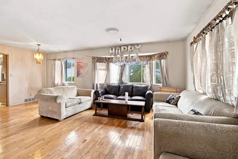 12191 101A AVENUE - photo 4 of 14