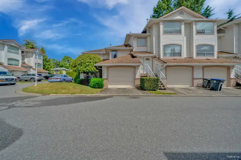 12 7140 132 STREET - photo 1 of 40