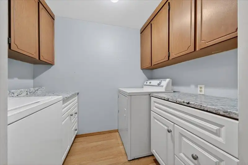 104 32025 TIMS AVENUE - photo 4 of 40