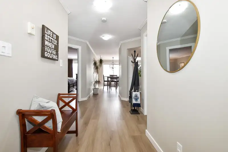 403 33731 MARSHALL ROAD - photo 2 of 27