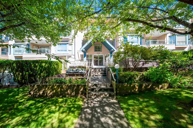 210 5568 BARKER AVENUE - photo 1 of 25