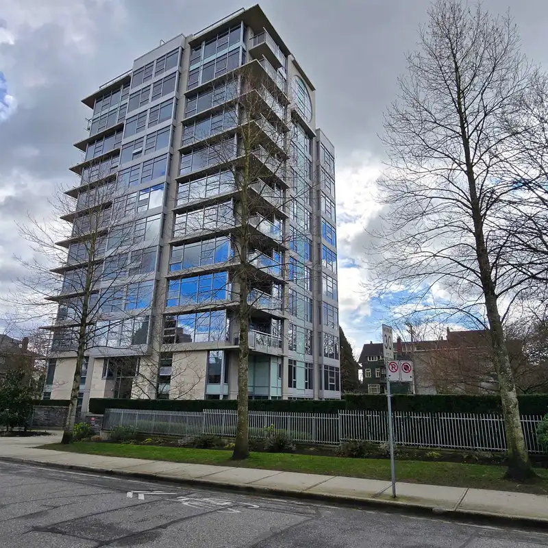 102 1088 W 14TH AVENUE - photo 1 of 21