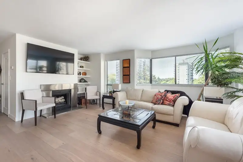 7B 1568 W 12TH AVENUE - photo 2 of 40