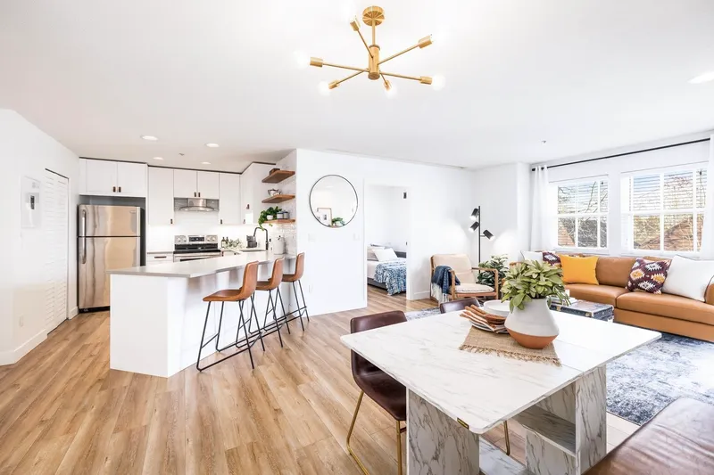 PH10 1702 56 STREET - photo 3 of 25