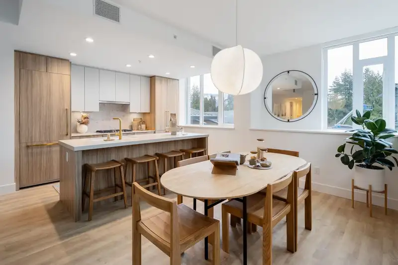 803 2385 EMERY COURT - photo 1 of 8