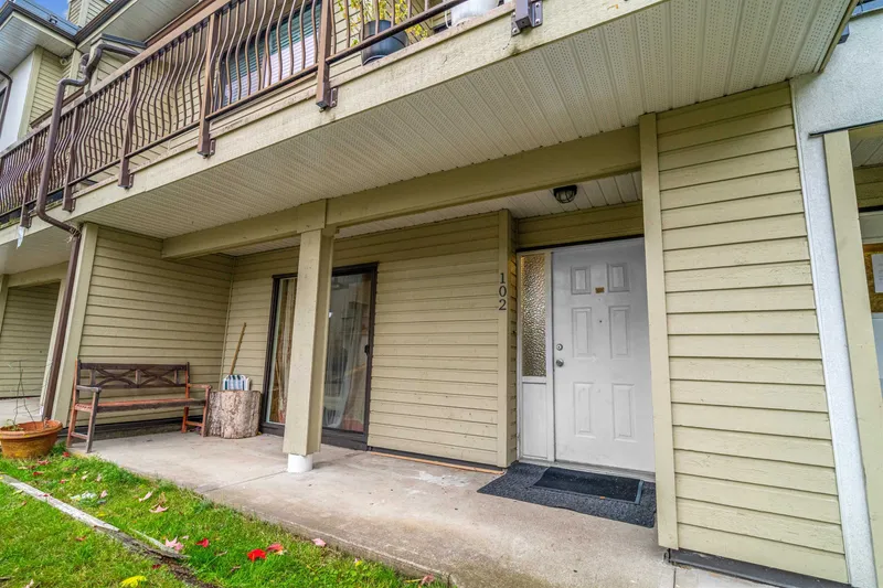 102 7150 133 STREET - photo 2 of 25