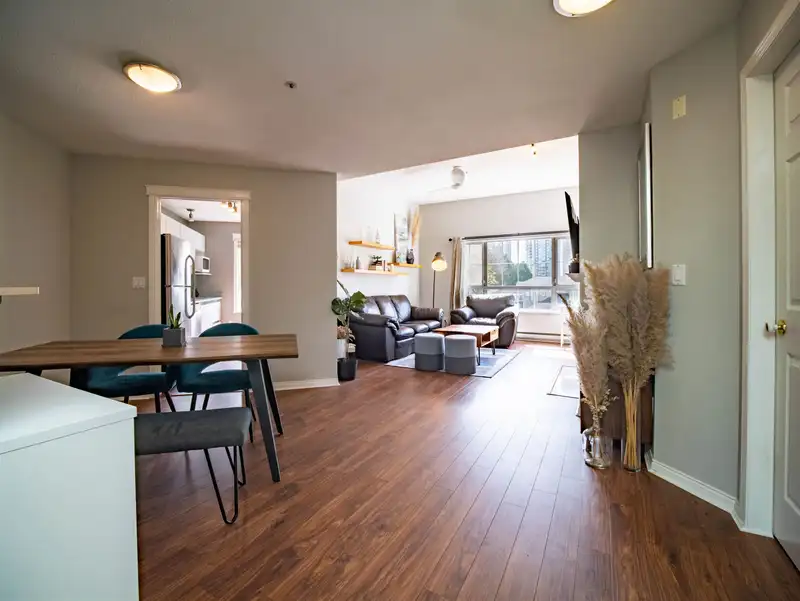 419 2960 PRINCESS CRESCENT - photo 4 of 16