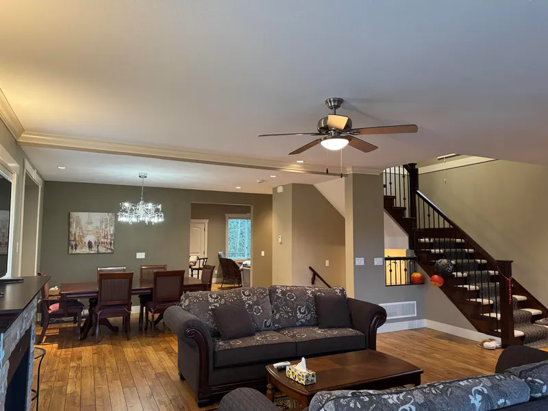 3373 FRANCIS CRESCENT - photo 3 of 14