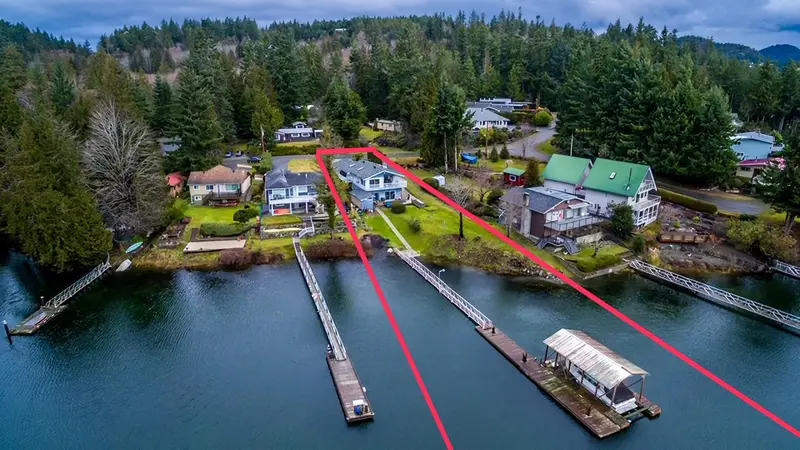 4618 GERRANS BAY ROAD - photo 3 of 25