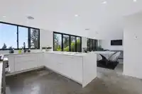 2234 PALMERSTON AVENUE - thumbnail 19