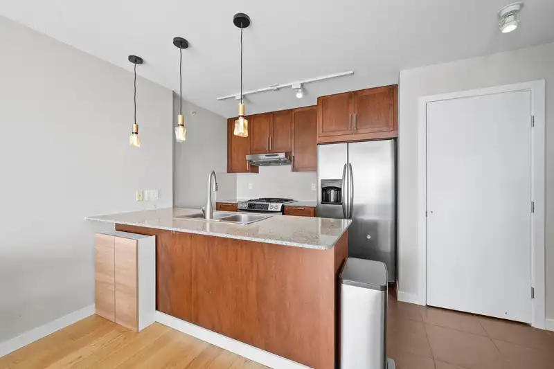 1701 7088 SALISBURY AVENUE - photo 3 of 22