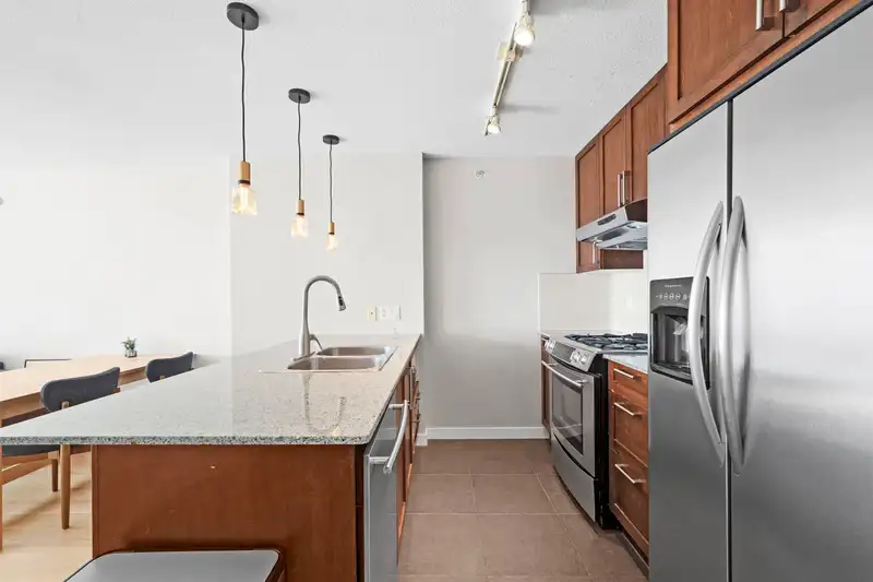 1701 7088 SALISBURY AVENUE - photo 4 of 22